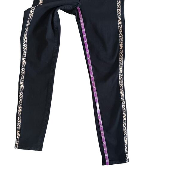 Paige Jeans Women's Size 27 Black Hoxton Ankle Animal print Skinny 1096 - Picture 11 of 15
